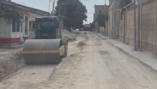 Buzovnada aylardır davam edən yol təmiri &ndash; Nə vaxt başa çatacaq? &ndash; VİDEO