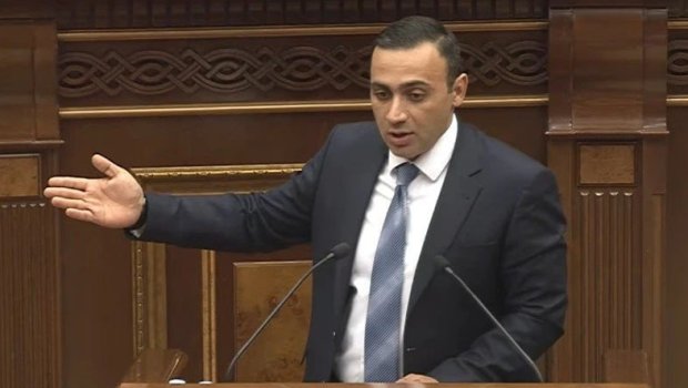 İrəvandan RƏSMİ ETİRAF: Mövcud Konstitusiya ilə Ermənistanı hər zaman münaqişəyə cəlb etmək mümkündür
