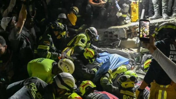 Kolumbiyada qadın dağıntılar altından 36 saat sonra sağ çıxarıldı