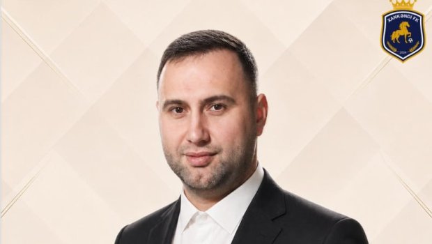 Elnur Məcidov vəzifəsini qoruyub SAXLADI