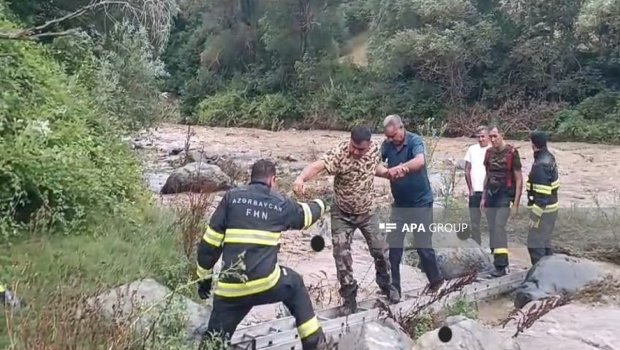 Tovuzda çayda köməksiz qalan 2 nəfər xilas edildi - FOTO