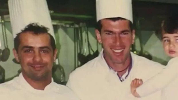 Zidan aşpazı da milliyə dəvət etdi