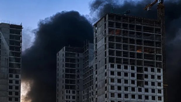 Moskvaya rekord sayda dronla hücum &ndash; Video