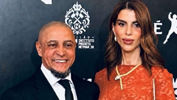 Dünyaca məşhur futbolçumüsəlman oldu - FOTO
