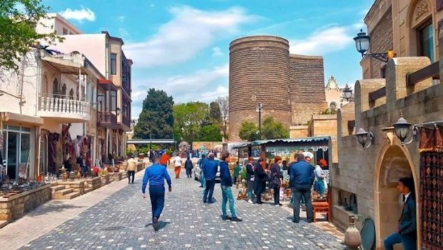 İlham Əliyev turizmin inkişafı ilə bağlı yeni Dövlət Proqramını TƏSDİQLƏDİ