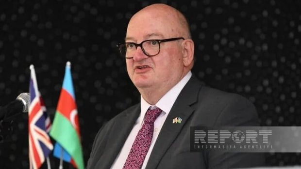 Azərbaycan dilini öyrənmək üçün Gəncədə bir ailə ilə yaşadım