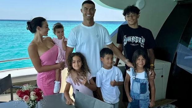 Rəsmən Ronaldonun uşaqlarının anası oldu
