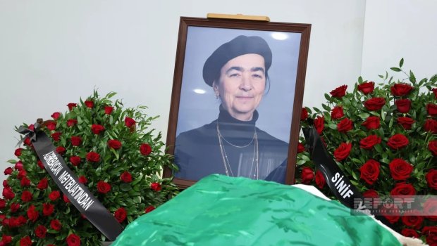 Əməkdar jurnalist Nurani ilə vida mərsimi &ndash; FOTO