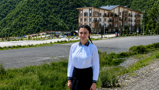 Kəlbəcərin ilk və yeganə məzunu tələbə adını QAZANDI - FOTO