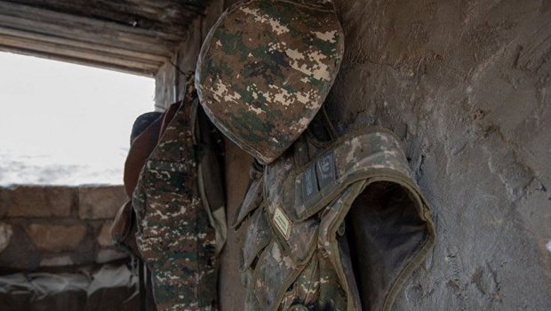 Erməni hərbçi evində asılmış vəziyyətdə tapıldı