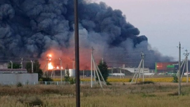 Ukrayna "Wildberries"in daha bir logistika mərkəzini vurdu &ndash; VİDEO