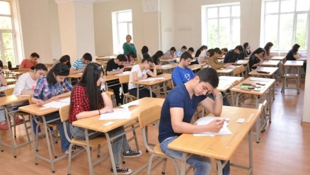 Ali məktəbə qəbul olan ən yaşlı və ən gənc tələbənin yaşı AÇIQLANDI