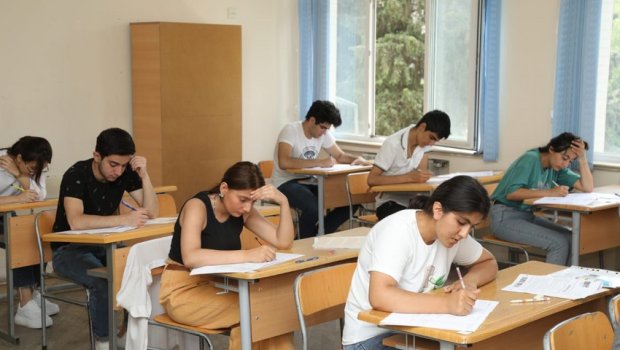 600-dən çox bal toplayan 30 abituriyent qəbul olunmadı