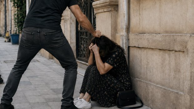 &ldquo;Mismarla gözünü çıxarmaq istəyirdim...&rdquo; - Evli ola-ola elçi göndəribmiş
