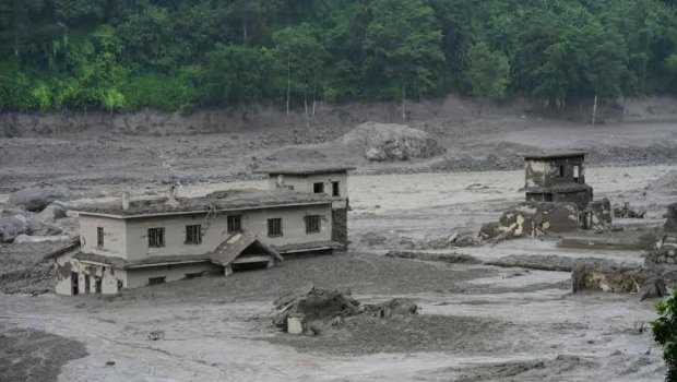 Nepal sel fəlakətilə bağlı &ldquo;Meta&rdquo; və &ldquo;TikTok&rdquo;a çağırış etdi