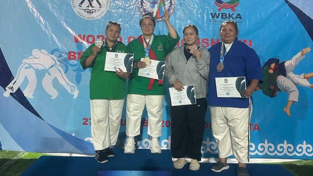 Azərbaycan idmançısı Gözəl Zutova dünya çempionu olub