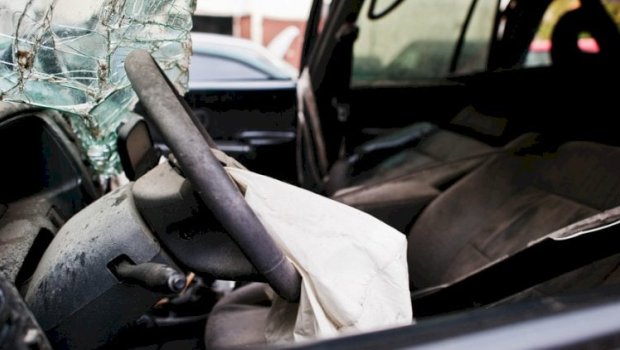 Gədəbəydə maşın körpüdən aşdı - 5 nəfər xəsarət aldı