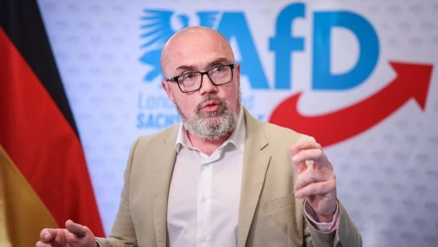 Almaniyada siyasətçi &ldquo;Rusiya Ordusu&rdquo; yazısına görə qalmaqala düşdü