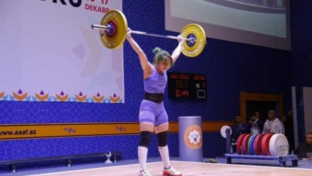 İdmançımız 3 il müddətinə cəzalandırıldı