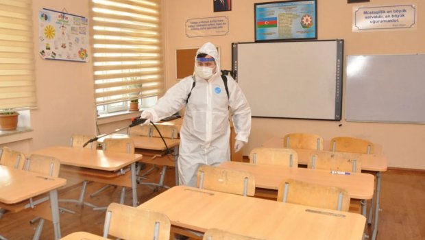 Bakıdakı məktəblər dezinfeksiya edilir &ndash; FOTO