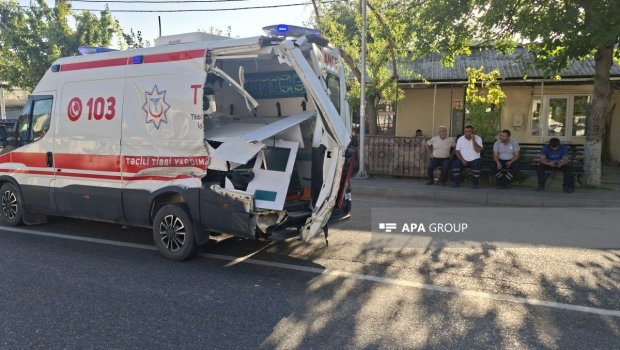 Qusarda təcili tibbi yardım maşını qəzaya düşdü - FOTO