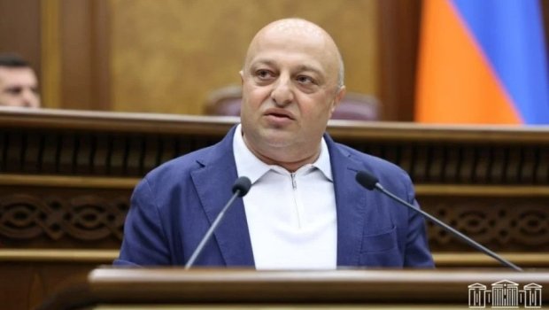 Ermənistanda müxalifətçi deputatın ev dustaqlığı uzadıldı