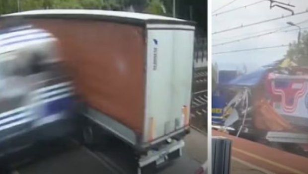 Polşada sərnişin qatarı yük maşınını parçalara böldü &ndash; ANBAAN VİDEO