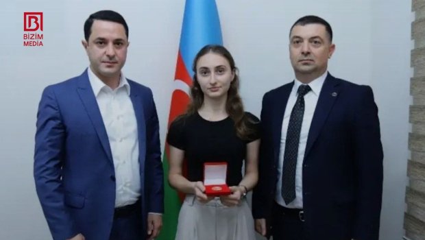 Region üzrə ən yüksək nəticə göstərən Emilya bu universitetin TƏLƏBƏSİ oldu - FOTO/VİDEO