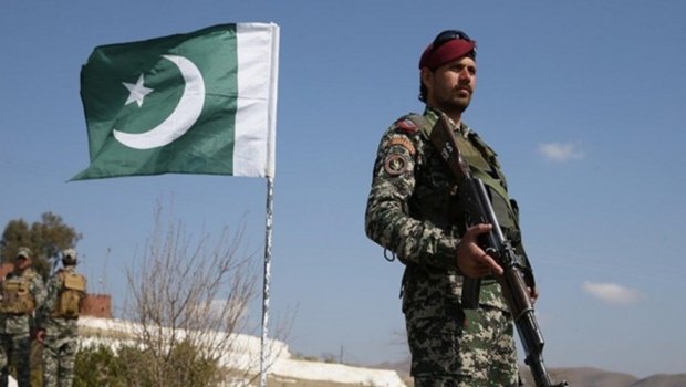Pakistan ordusu Əfqanıstanla sərhəddə 20-dən çox terrorçunu məhv etdi