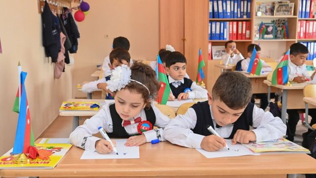 Valideynlərin NƏZƏRİNƏ &ndash; Şagird yerdəyişməsi bu gün dayandırılır