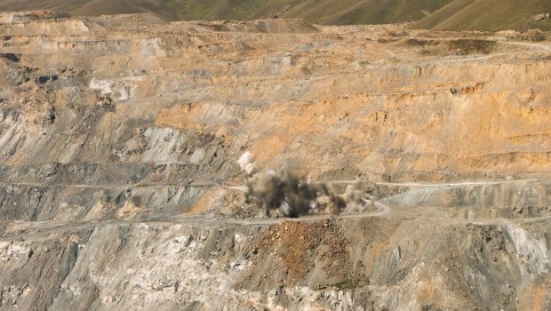 &ldquo;AzerGold&rdquo; Söyüdlü qızıl yatağında ilk qazma-partlayış əməliyyatını həyata keçirdi &ndash; FOTO/VİDEO