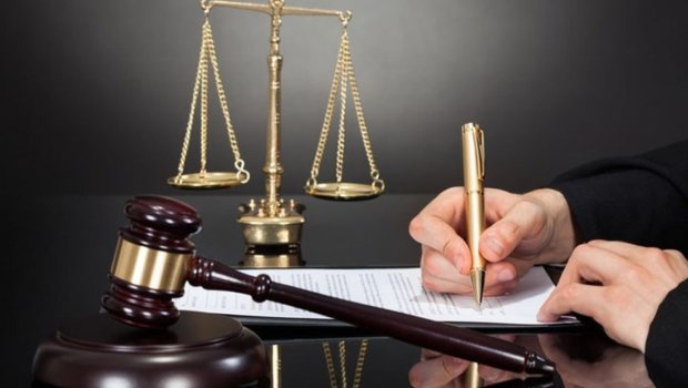 Ana ehtiyatsızlıqdan körpəsinin ölümünə səbəb olarsa, cinayət məsuliyyəti daşıyırmı? &ndash; HÜQUQİ İZAH