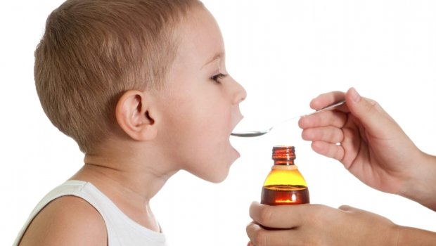 Həkim göstərişi olmadan uşaqlara vitamin verməyin hansı təhlükələri var? - VİDEO