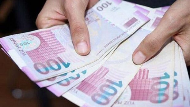 Bu şəxslərin maaşı 35 faiz artacaq