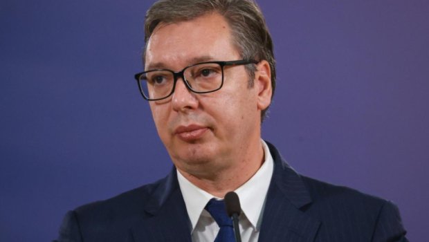 Vuçiç bu tarixdə Prezident vəzifəsindən istefa verəcək