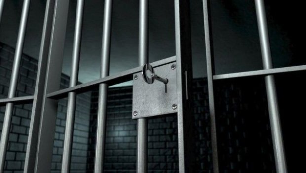 Borc pul üstündə tanışını bıçaqlayan şəxs azadlığa buraxıldı