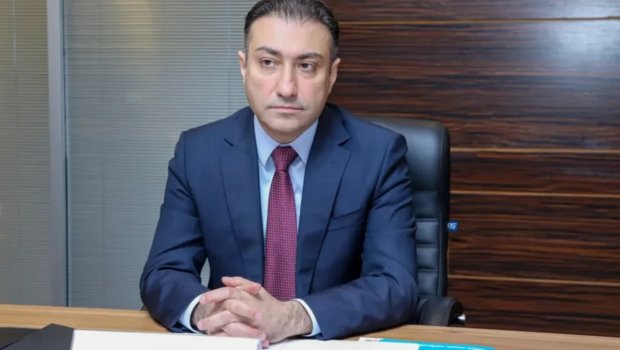 Anar Bayramov daha bir xəstəxananın direktorunu işdən çıxardı - FOTO
