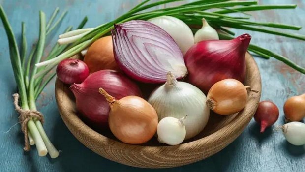 Ağ ya da qırmızı deyilmiş: Ən sağlam soğan məlum oldu