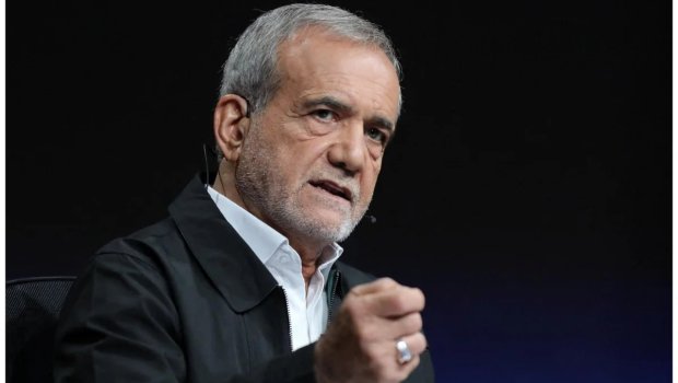 Pezeşkianı ABŞ səfərində müşayiət etməli olan jurnalistlərə viza verilməyib
