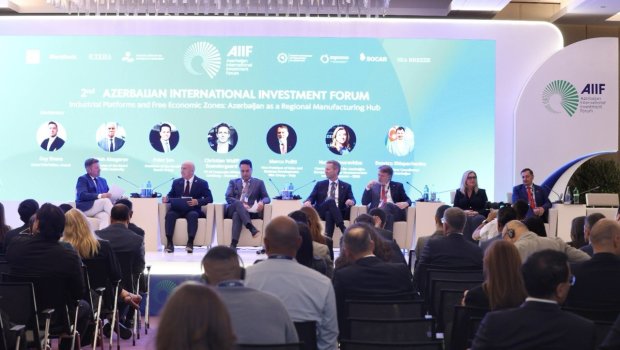 Beynəlxalq İnvestisiya Forumu: Azərbaycan regional istehsal mərkəzi kimi rolu müzakirə olundu &ndash; FOTO