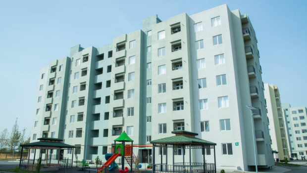 Şəhid ailələri və müharibə ilə əlaqədar əlilliyi olan şəxslərə 50 mənzil verildi &ndash; FOTO