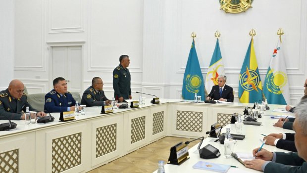 Tokayev hərbçilərə on günlük müddət verdi