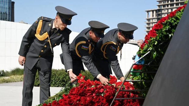 Azərbaycan Ordusunda Anım günü münasibətilə tədbirlər keçirildi - FOTO
