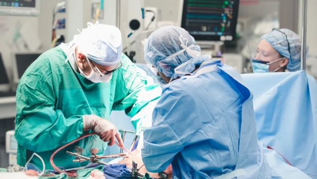Azərbaycanda bu il bir meyitdən ürək transplantasiyası həyata keçirildi