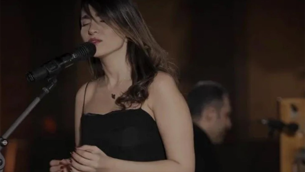 Hicabsız konsert vermişdi - Ağır cəzalandırıldı