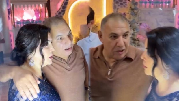 Ədalət Şükürov həyat yoldaşı ilə - Video