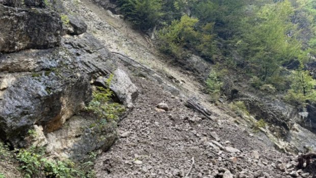Quba-Xınalıq yolunda yenə torpaq sürüşməsi OLDU