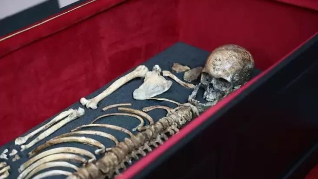 Yunanıstan Bolqarıstana çar Samuilin qalıqlarını VERDİ