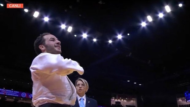 Əhməd Yusifov dünya çempionu oldu! - VİDEO