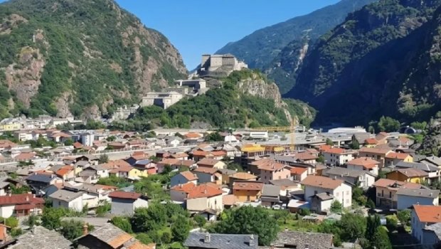 Uşaq istəyən qadınlar bu kəndə axın edir